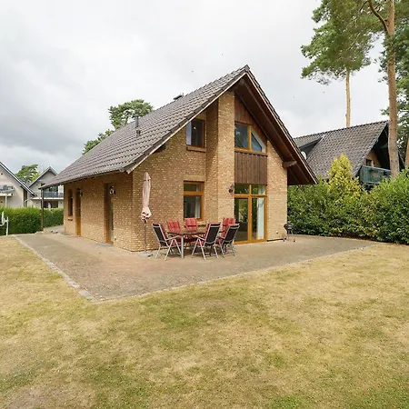 Feriehus Haus 17 Röbel