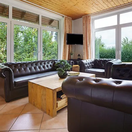 Feriehus Haus 17 *